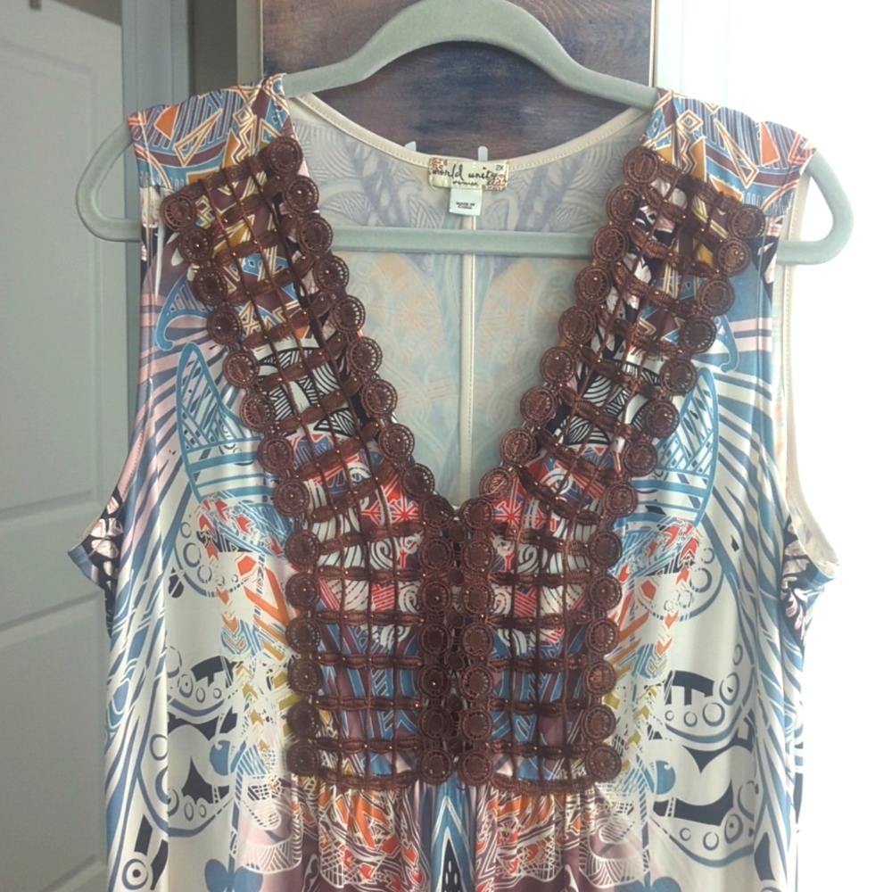 Women's long vibrant dress